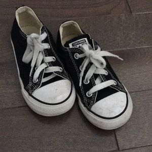 Kids converse all stars size 9 pre loved